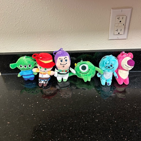 6 Piece Pixar Plushie Keychain Bundle - Picture 2 of 3